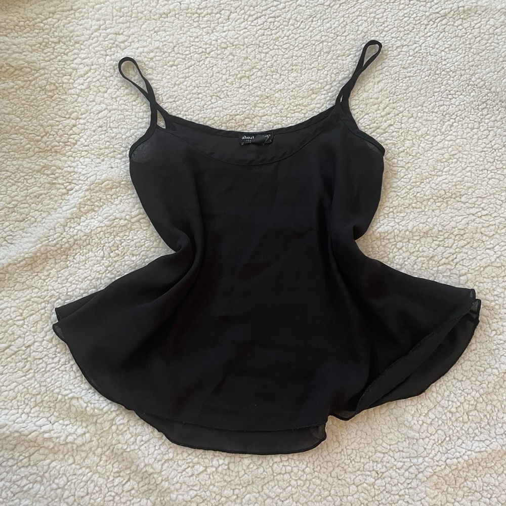 Black Sheer Cami 🖤